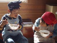 みんなで作ったソバは美味しいね
